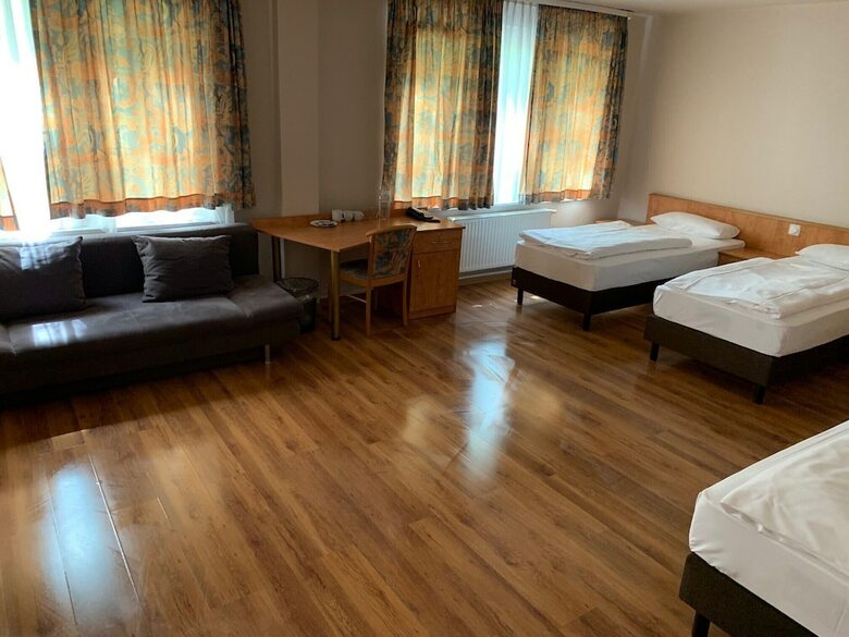Hotel Am Kurfuerstenplatz
