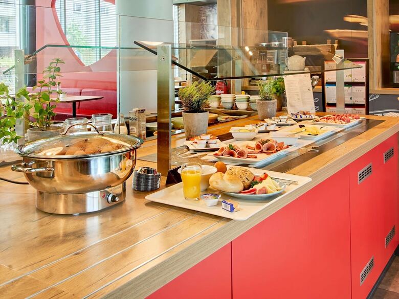 Hotel Ibis Frankfurt City Messe