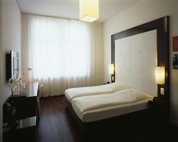 Hotel The Pure