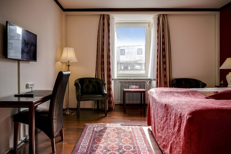 Hotel Helnan Phoenix