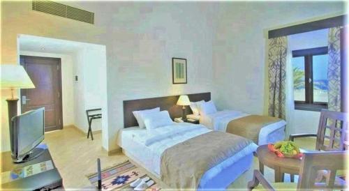 Hotel Rohanou Beach Resort