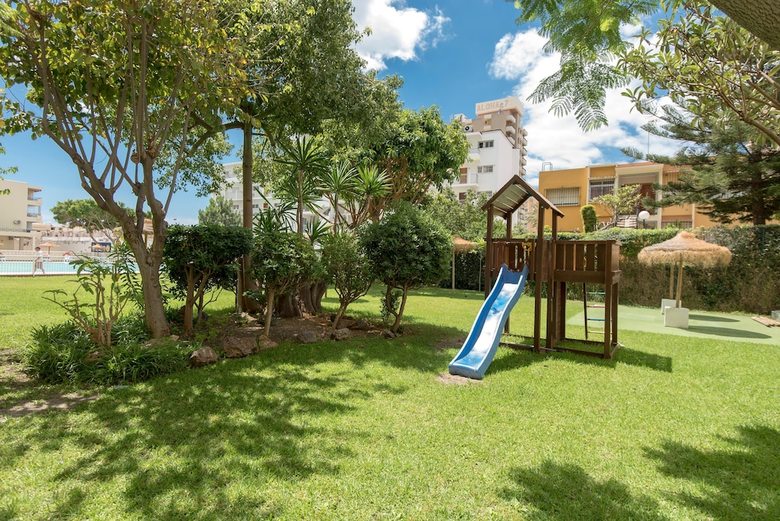 Apartamentos Nucleo Cristal