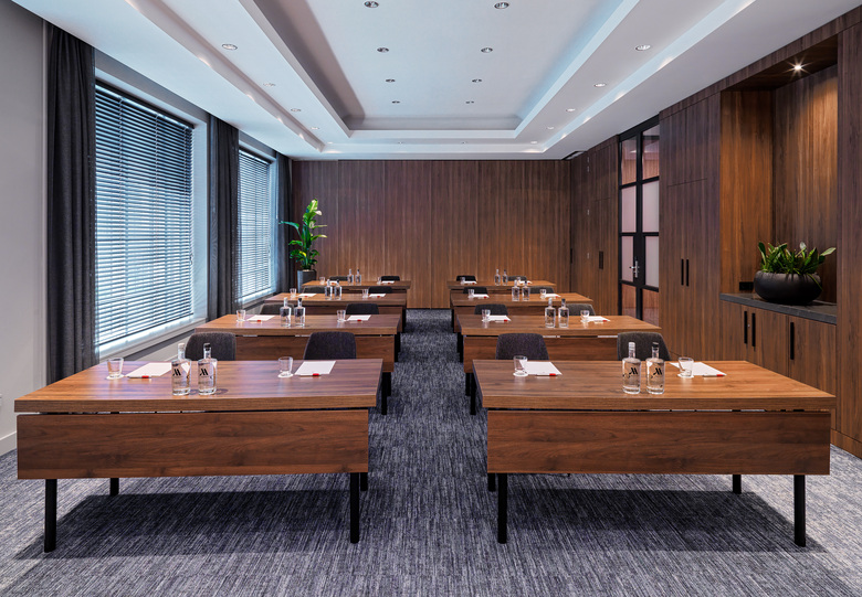 The Manhattan Hotel Rotterdam