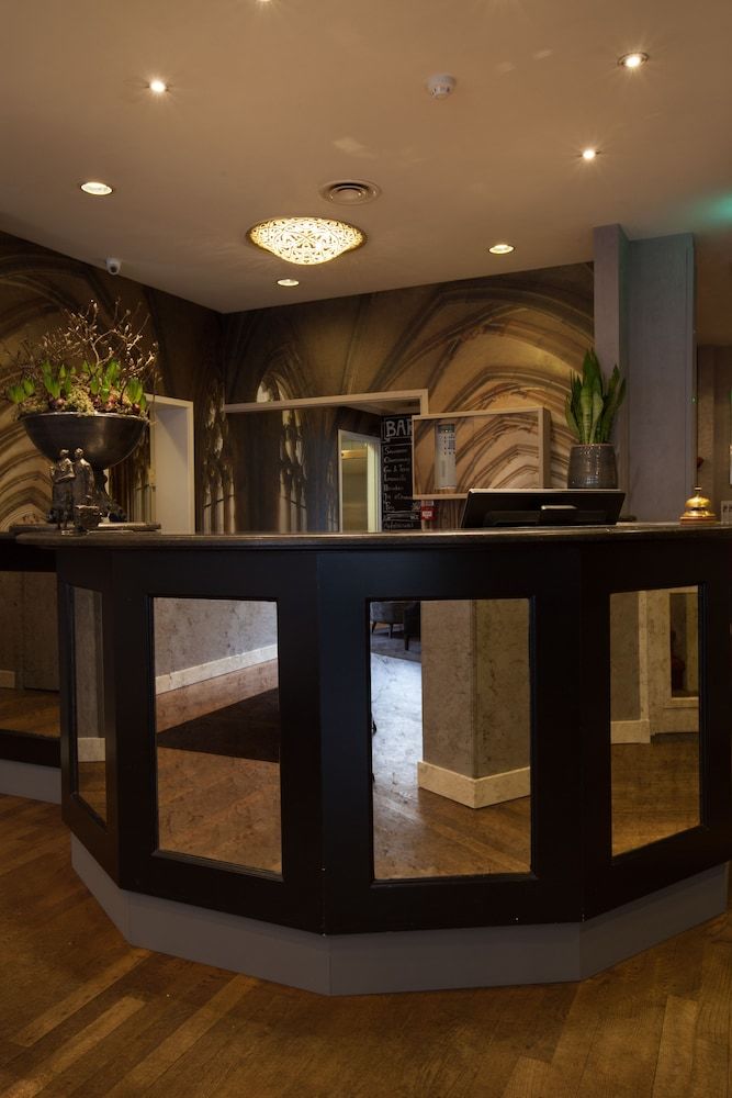 Sandton Malie Hotel