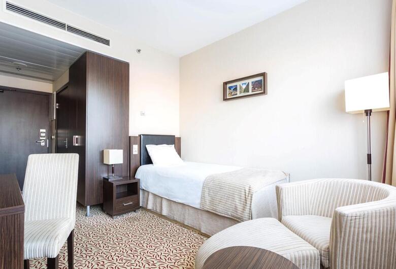 Hotel Qubus Lodz