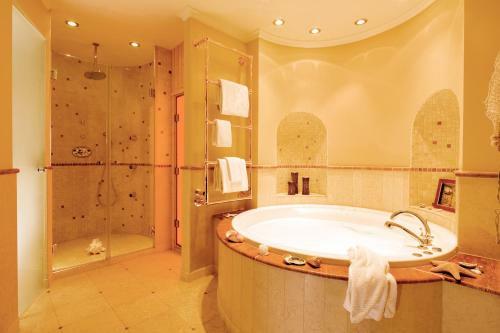 Hotel Yachthafenresidenz Hohe D�ne