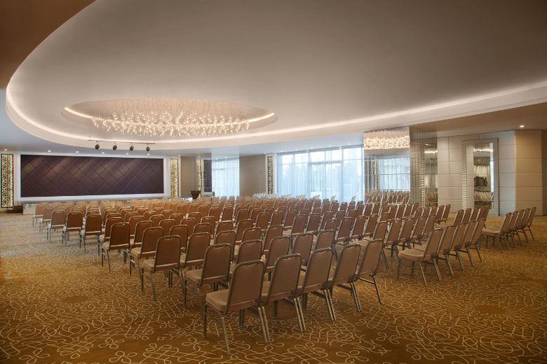 Akra Hotel