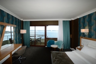 Hotel Akol