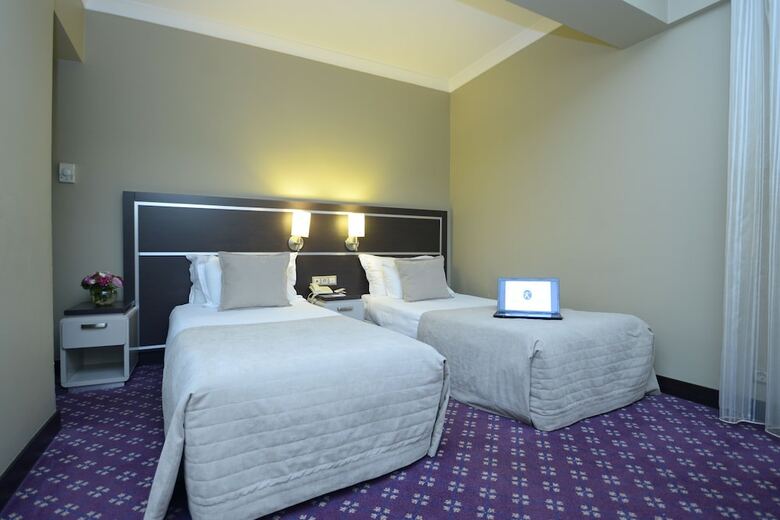 Hotel Kaya Prestige