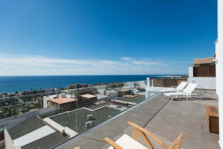 Altos De La Gloria Beach Apartments