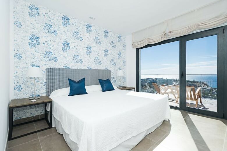 Altos De La Gloria Beach Apartments