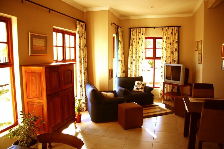 Hostal Cornerstone Guesthouse
