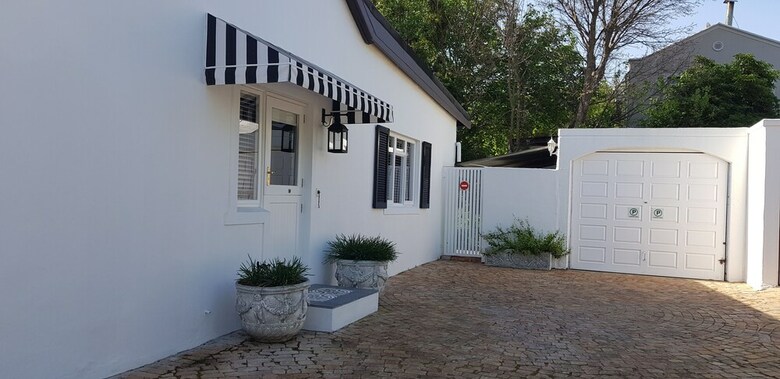 Hostal Maison Chablis