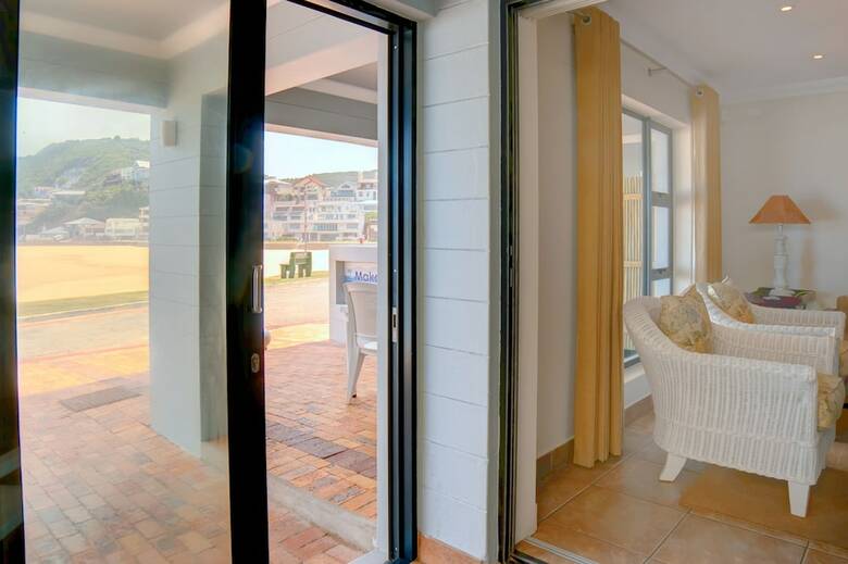 Apartamentos Makarios On Sea