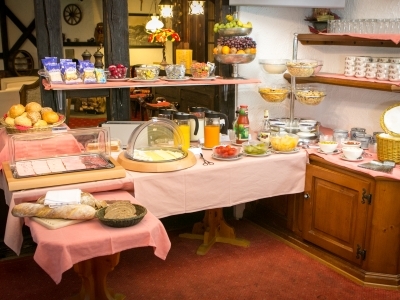 Hotel Adonis