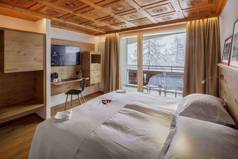 Hotel Allalin