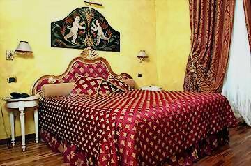 Hotel Columbia
