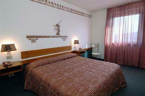 Etruscan Chocohotel