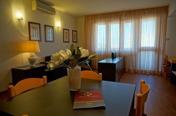 Apartamentos Marbela Residence