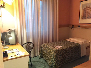 Astoria Residence Hotel