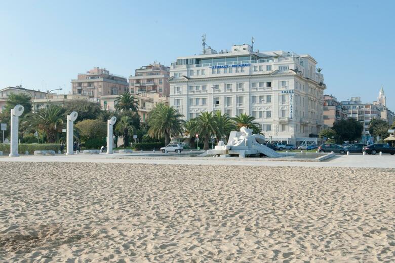 Hotel Esplanade