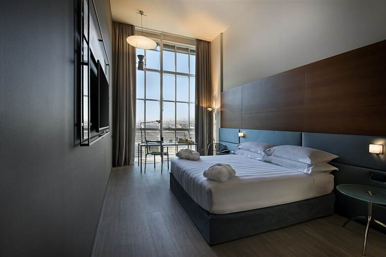 Hotel Doubletree By Hilton Turin Lingotto