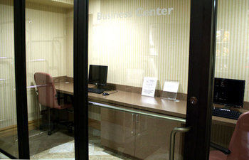 Hotel Alexis Inn & Suites