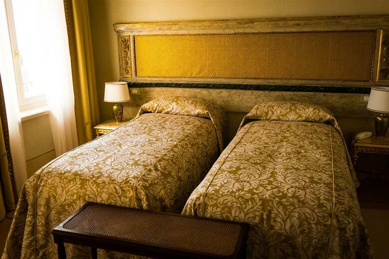 Hostal Relais Fra Lorenzo