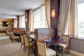 Hotel Doubletree By Hilton - Kamloops