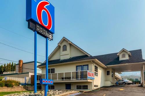 Skyline Motel
