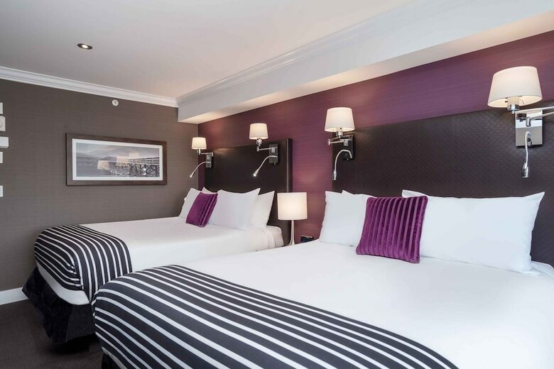 Sandman Signature Kamloops Hotel