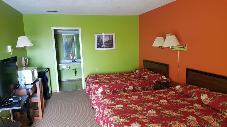 Town'n Country Motor Inn