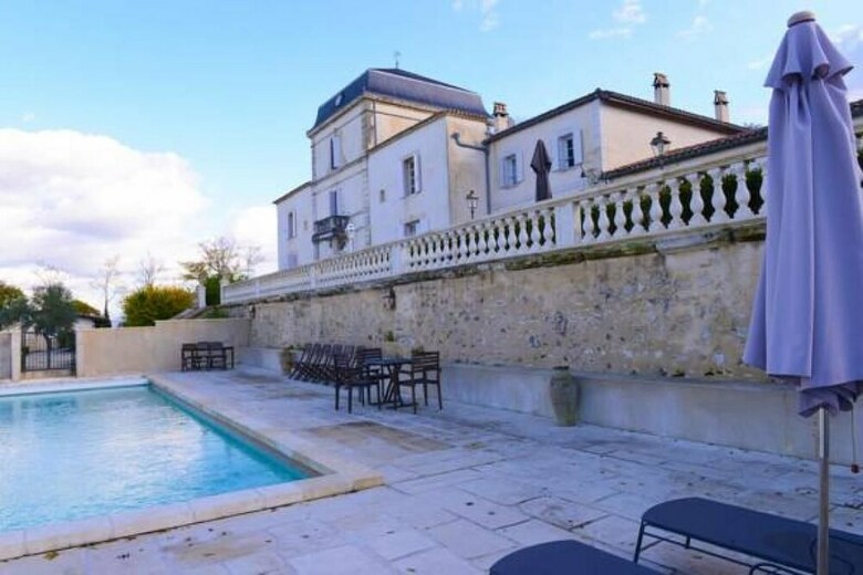 Hotel Chateau De Lantic