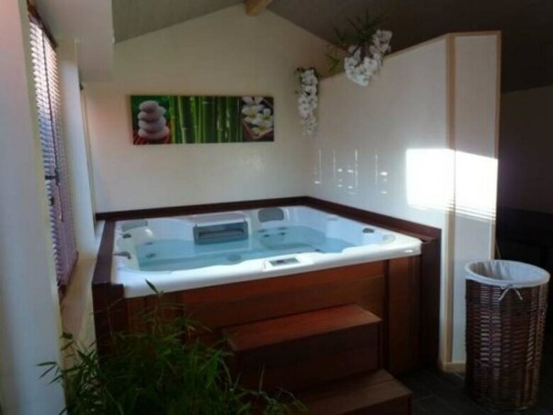 Hotel Chateau De Lantic