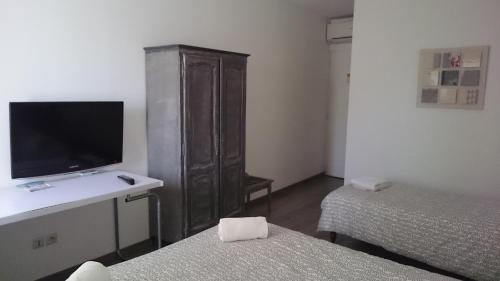 P'tit Dej-hotel Martigues Le 5