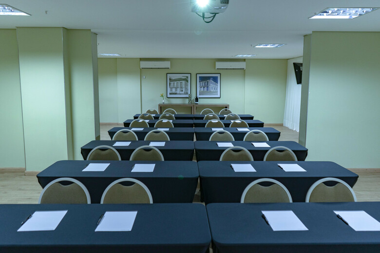 Hotel Intercity Montes Claros