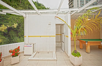 Hotel Village Icara�