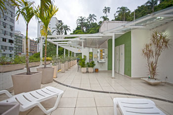Hotel Village Icara�