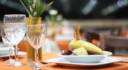 Hotel Ecce Inn