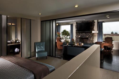 Aurora Hotel & Spa