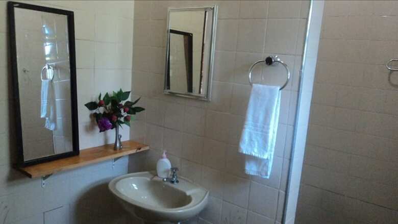 Hostal Jureia Hostel