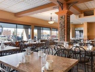 Days Hotel & Suites - Lloydminster