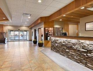 Days Hotel & Suites - Lloydminster