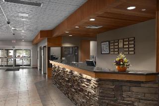 Days Hotel & Suites - Lloydminster