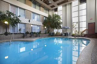 Days Hotel & Suites - Lloydminster