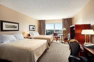 Days Hotel & Suites - Lloydminster
