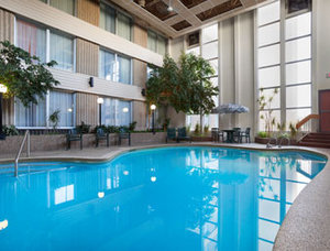 Days Hotel & Suites - Lloydminster