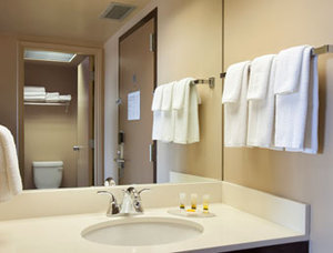 Days Hotel & Suites - Lloydminster