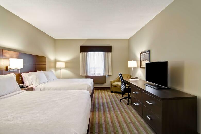 Hotel London Airport Inn & Suites