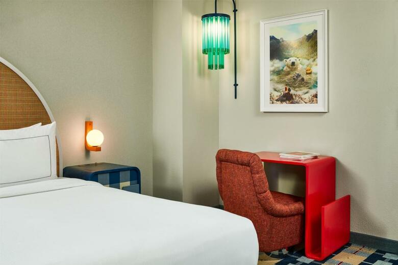 The Curtis Denver - A Doubletree By Hilton Hotel